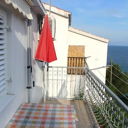 By The Sea Mimice, Omis - 656 Mimice